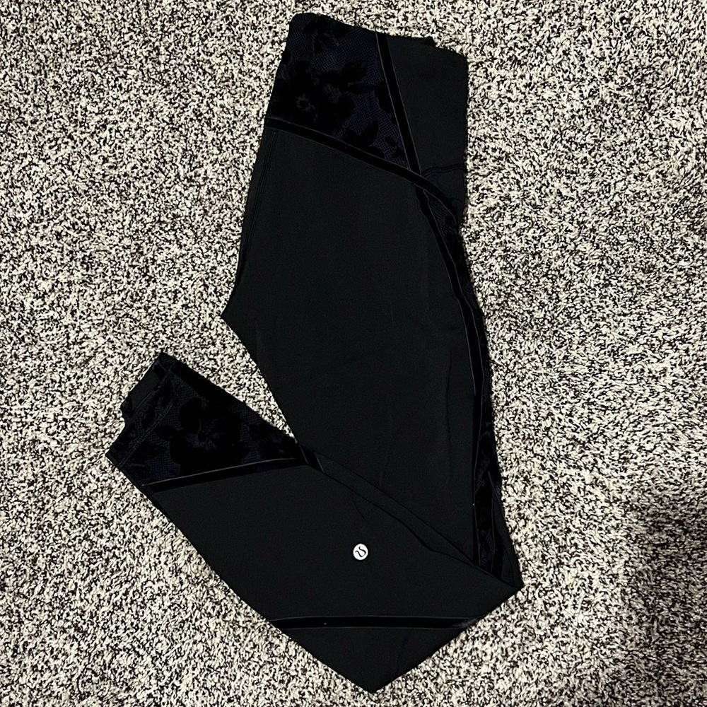 Lululemon Wunder Under High-Rise Tight Flocked 28" Size 6 Scatter Floral